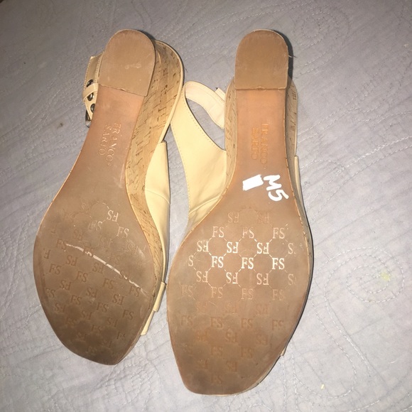 Franco Sarto Nude Wedge Heel Buckle Sandal  Sz 10 - Picture 9 of 9